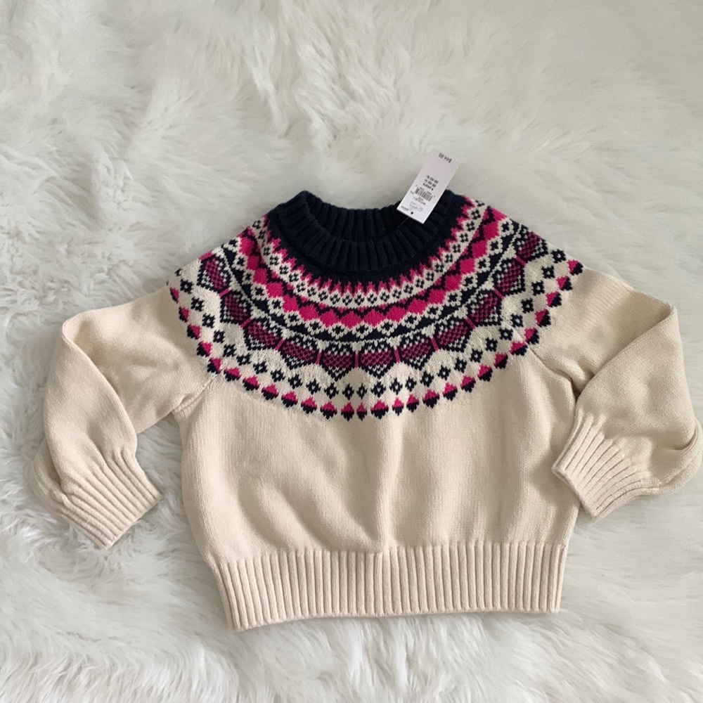 Little Girls GAP Pullover Sweater. Size 4 years Toddler.
